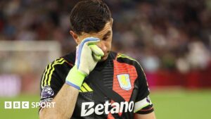 ‘We’ll see’ — Emery coy on tearful Martinez future
