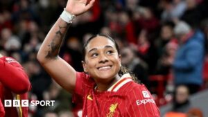 Arsenal agree world record £1m fee with Liverpool for Smith