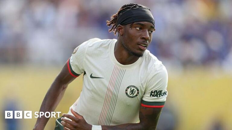 Arsenal make formal approach for Chelsea winger Madueke