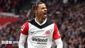 Liverpool agree £69m fee for striker Ekitike