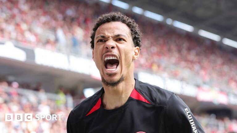 Newcastle explore record deal for Frankfurt’s Ekitike